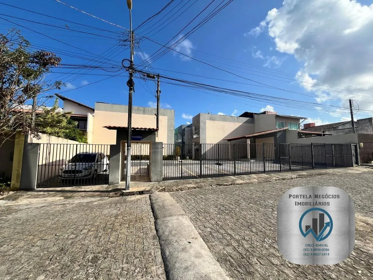 Condomínio no Antares, 3/4, suíte com varanda, 98 m².