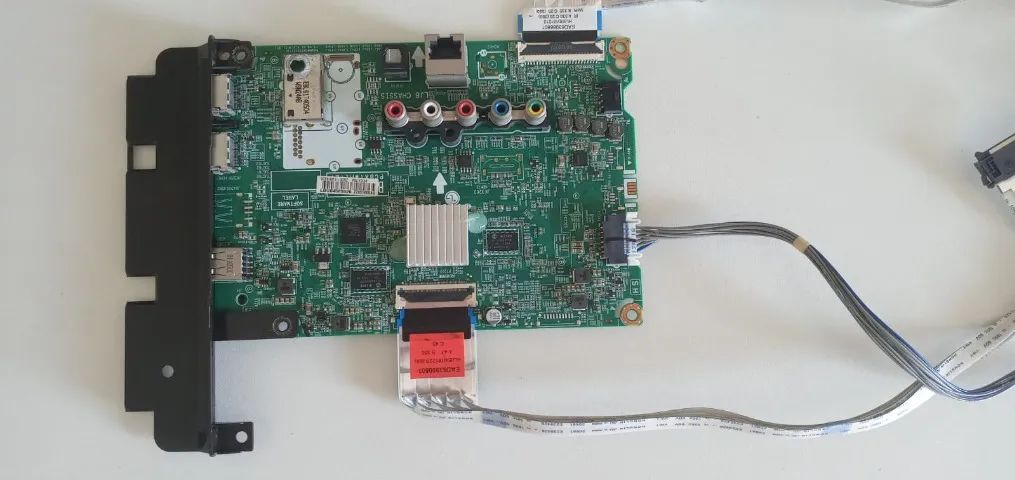 Placa principal para Tv LG modelo 49LK5700PSC. 