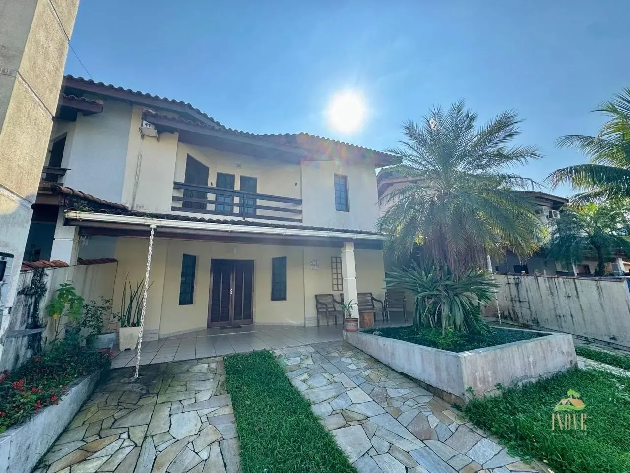Casa à Venda no Condomínio Morada da Praia em Bertioga-SP: 3 Quartos, 2 Salas, 3 Banheiros