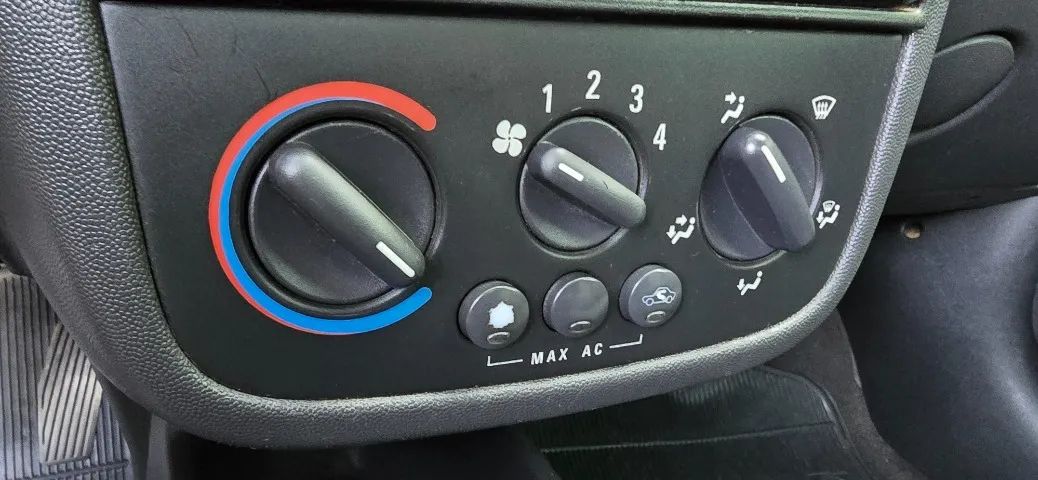 Chevrolet Montana 1.8/ 1.8 Conquest Flexpower 8V 2006 - Foto 2