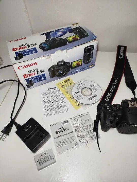 Câmera Canon EOS Rebel T5i Premium Kit - Usada - Foto 2