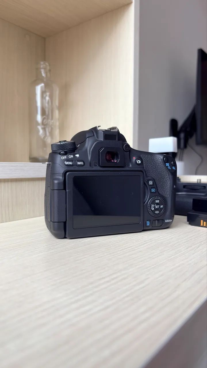 Canon EOS Rebel T6s - Foto 2