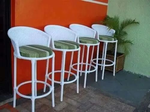 Banco de bar de fibra sintética 