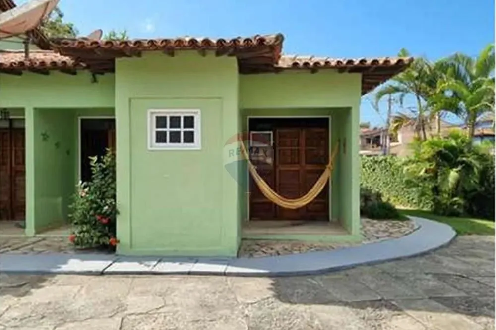 Loft mobiliado em condomínio, na praia de Maguinhos, Armação dos Búzios.