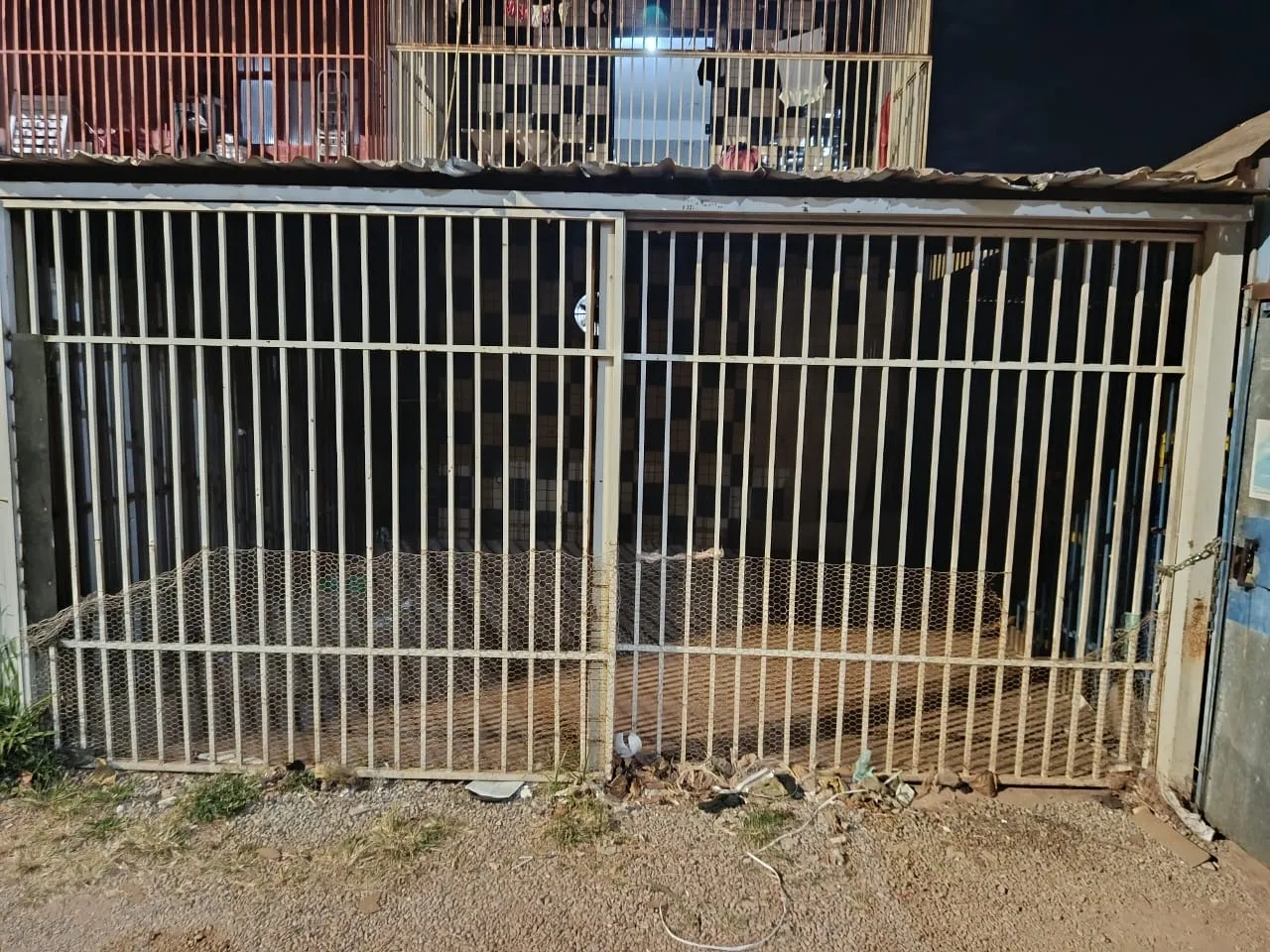 Aluga se garagem para 2 carros, Ceilândia Norte eqnn 21/23 entre guadra