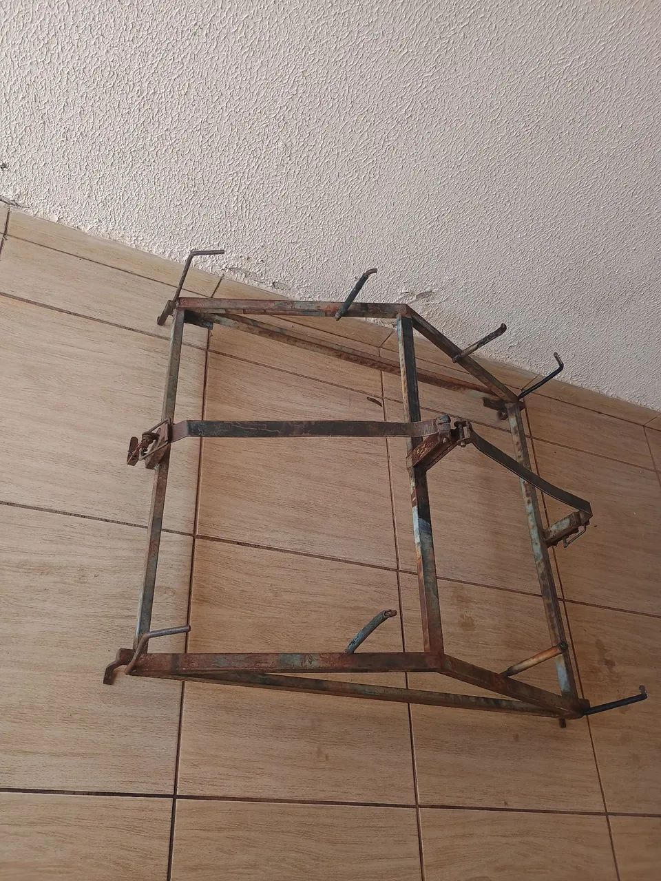 Bagageiro de teto bem conservado.  - Foto 3