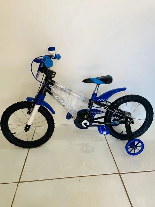 VENDE-SE BICICLETA INFANTIL ARO 16  - Foto 5