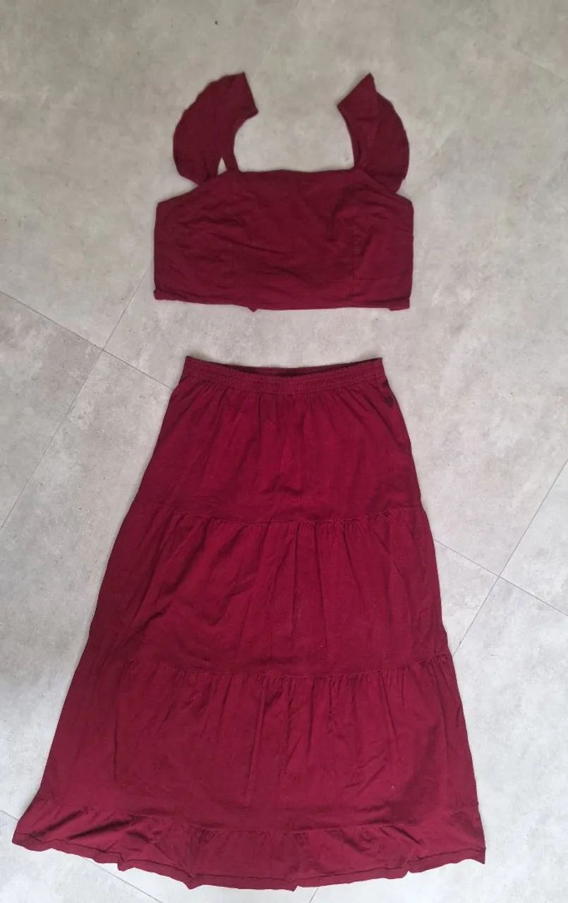 Conjunto cropped ajustável e saia cintura alta G - Foto 3