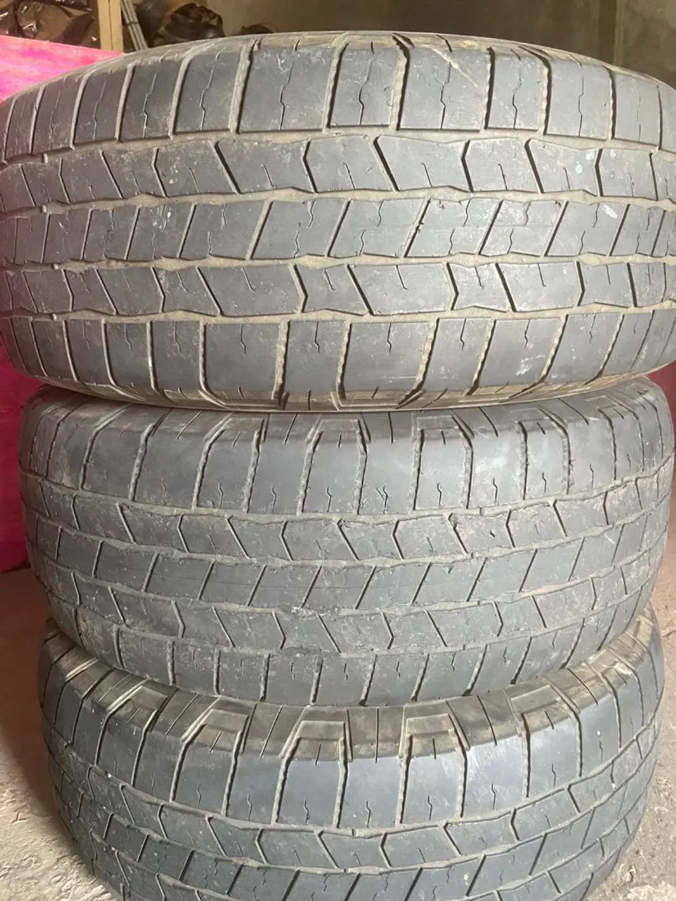 Pneu 265 65 17 - Foto 2