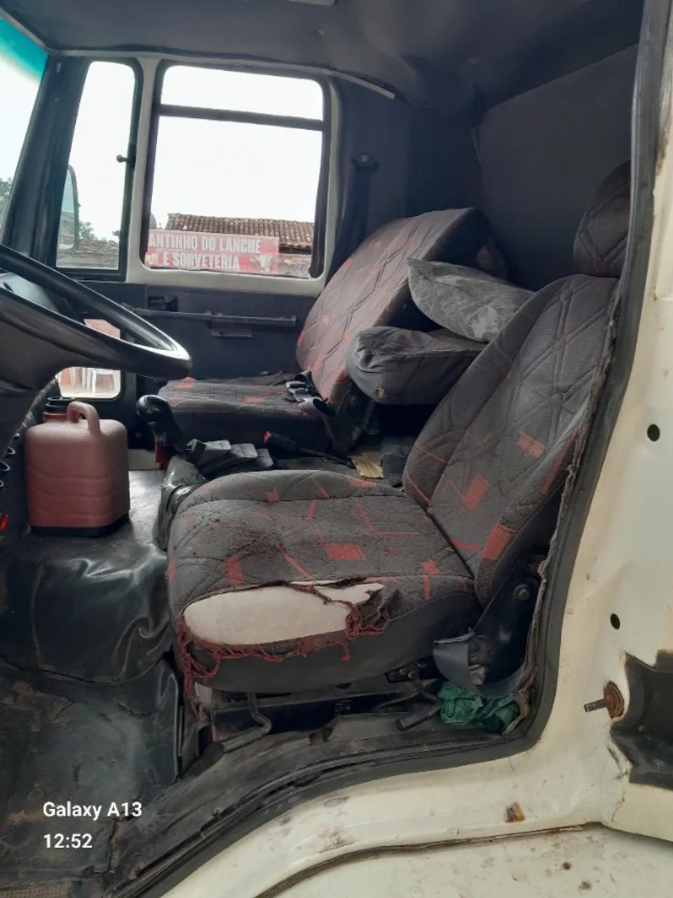 Ford cargo 2422 ano e modelo 2005 , Troco em carro do meu interesse são Tel. *69 - Foto 11