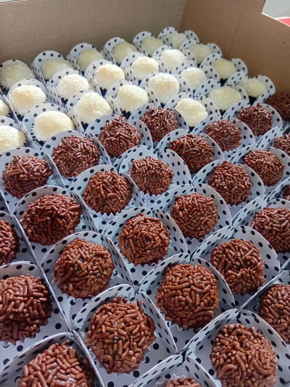 Docinhos tradicionais gourmet caseiro  - Foto 4