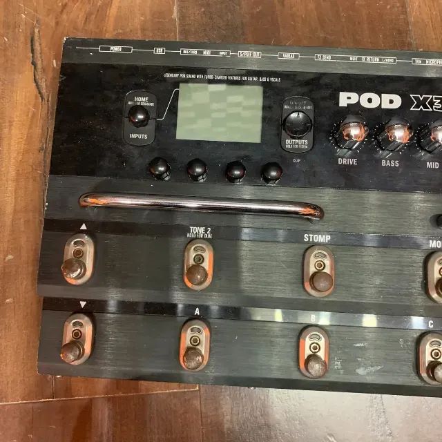 Pedaleira Pod X3 Live Line 6 100% + Fonte Original - Instrumentos
