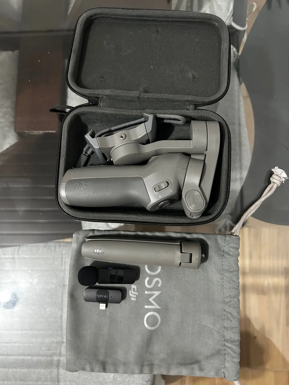 DJI Osmo Mobile 4 Kit Completo - Estabilizador para Celular