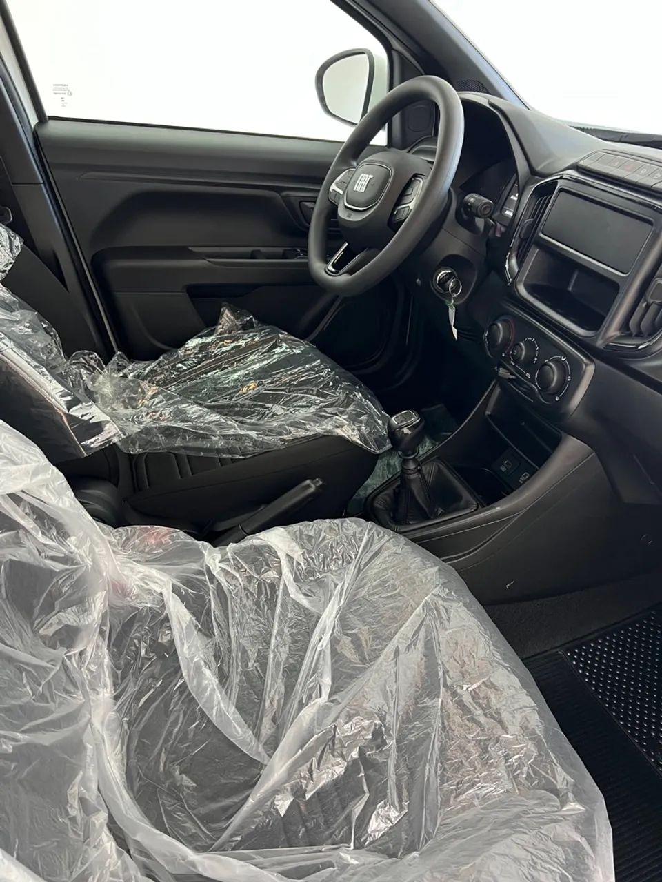 Fiat Strada Freedom 1.3 Flex 8V CS Plus 2026 - Foto 2