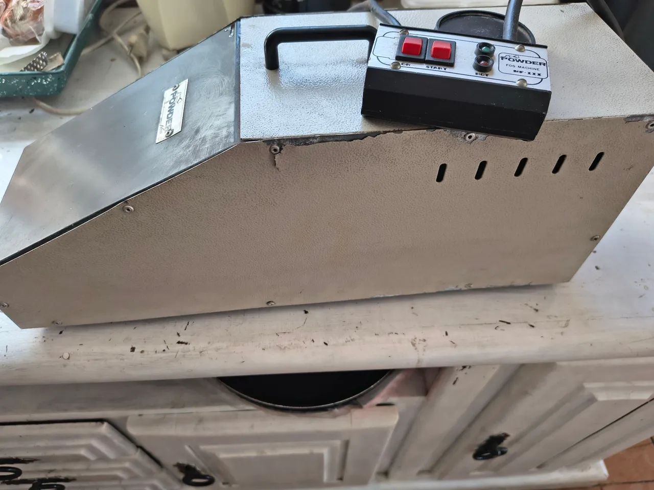 Máquina de fumaça antiga 