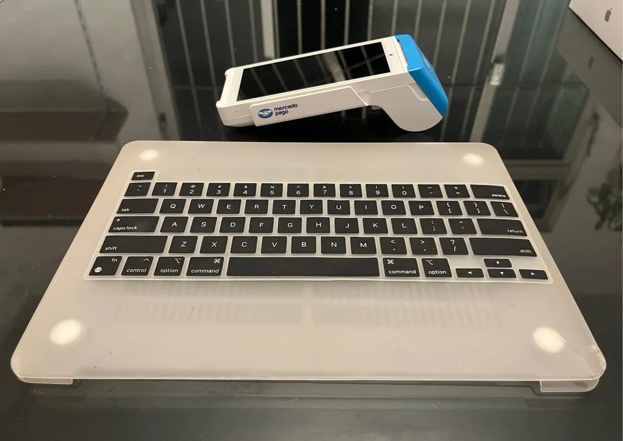 MacBook Pro M2 2022 (Impecáve) - Foto 5