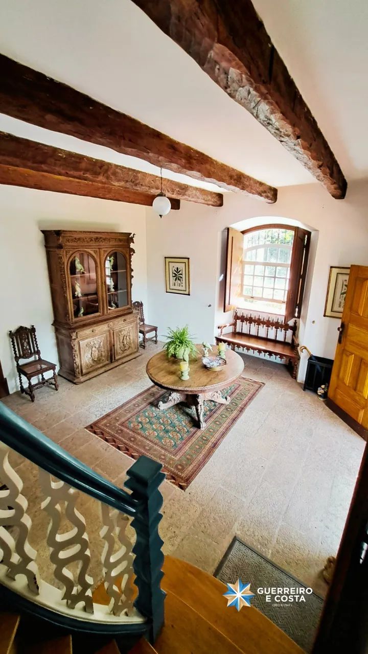 Belíssima Casa  com 6 dormitórios no Centro Histórico - Foto 2