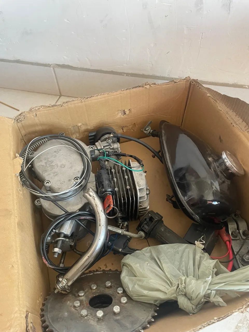 MOTOR 80 Cc TODO BOM SÓ BOTA E USAR 