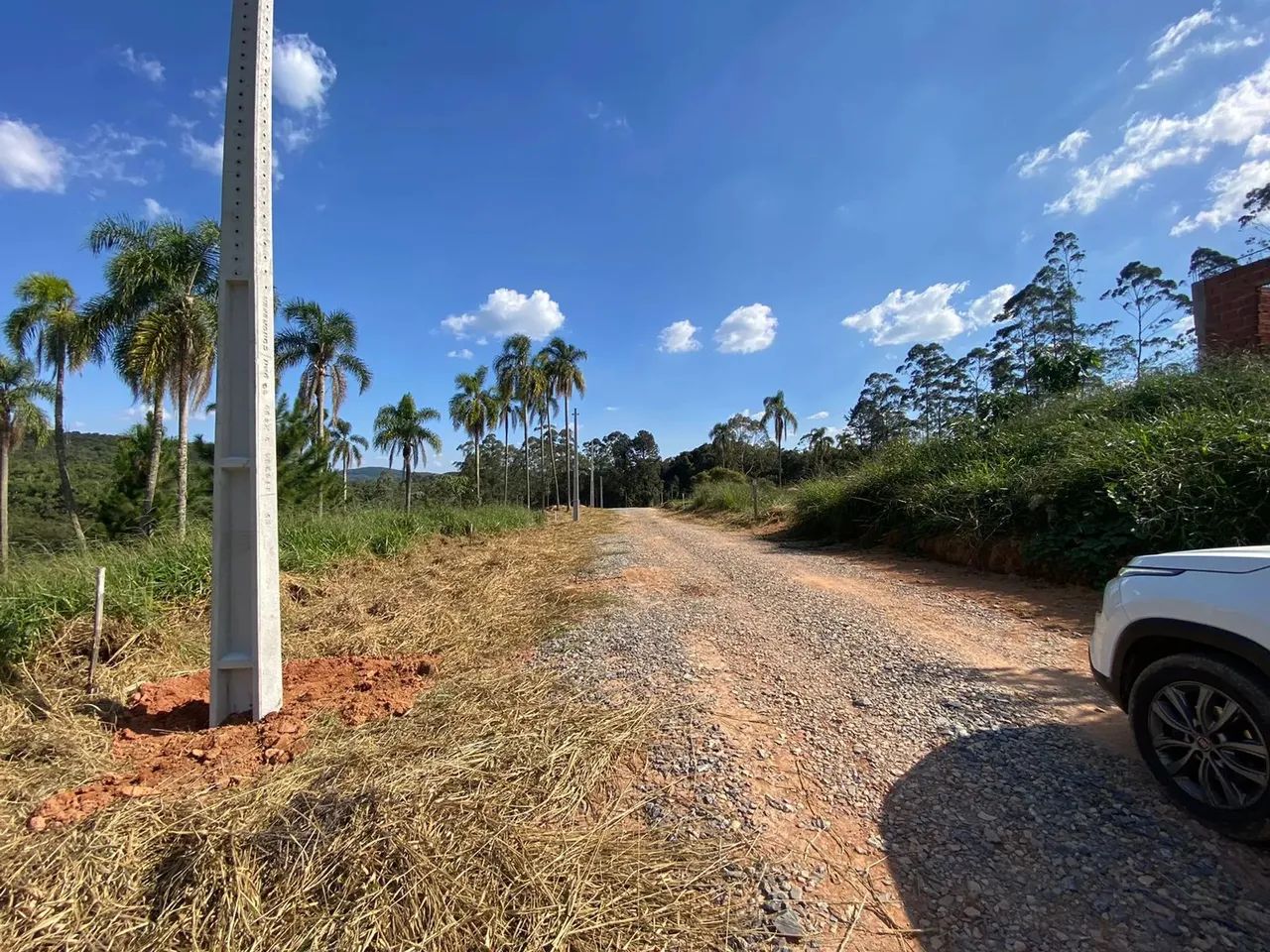 Terreno a venda com terraplanagem e grama de contenção - Foto 2