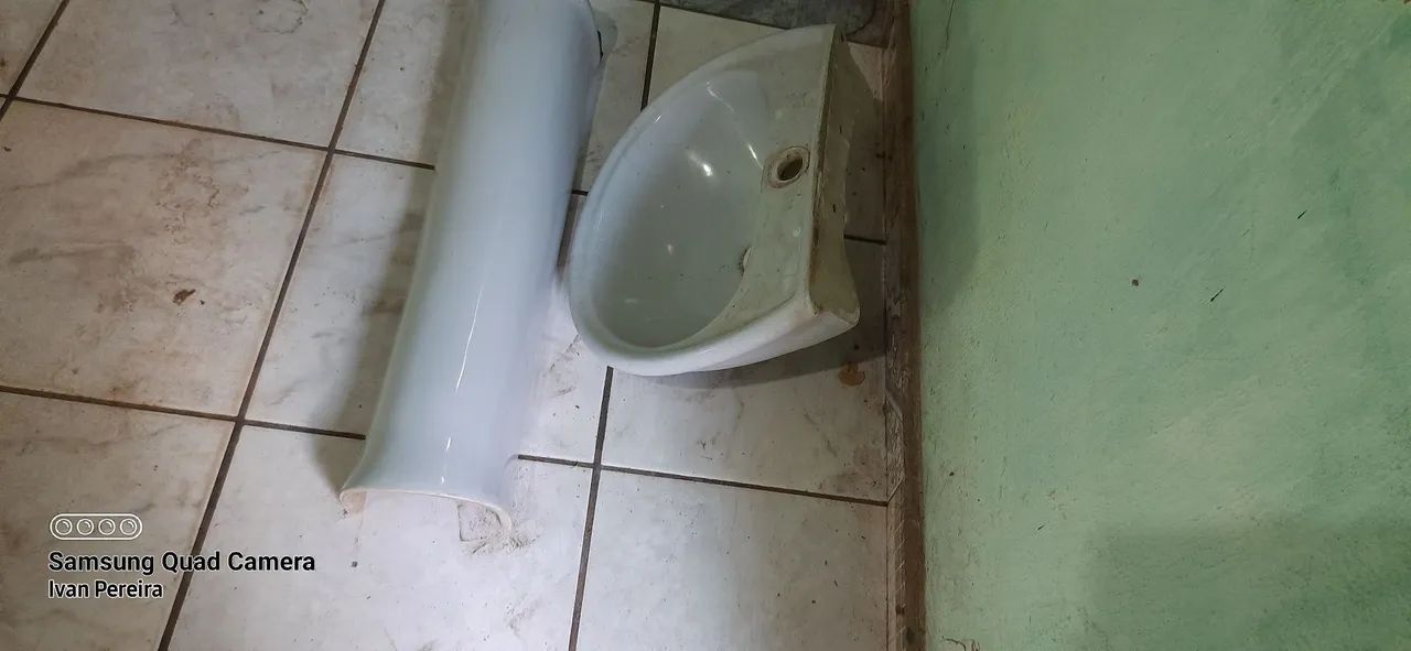 Cuba e Pias para Banheiro 