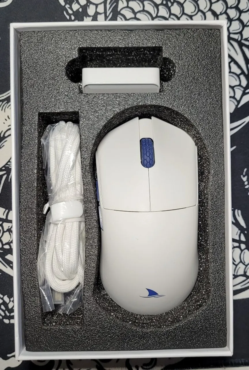 Mouse Gamer Darmoshark M3 4K (Com defeito)