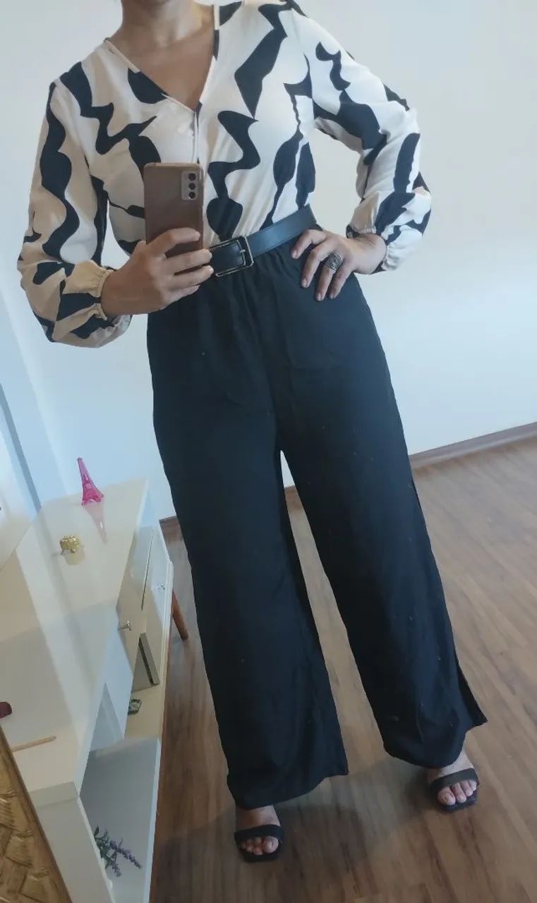 Macacão estampado marfim e preto - GG - Foto 3