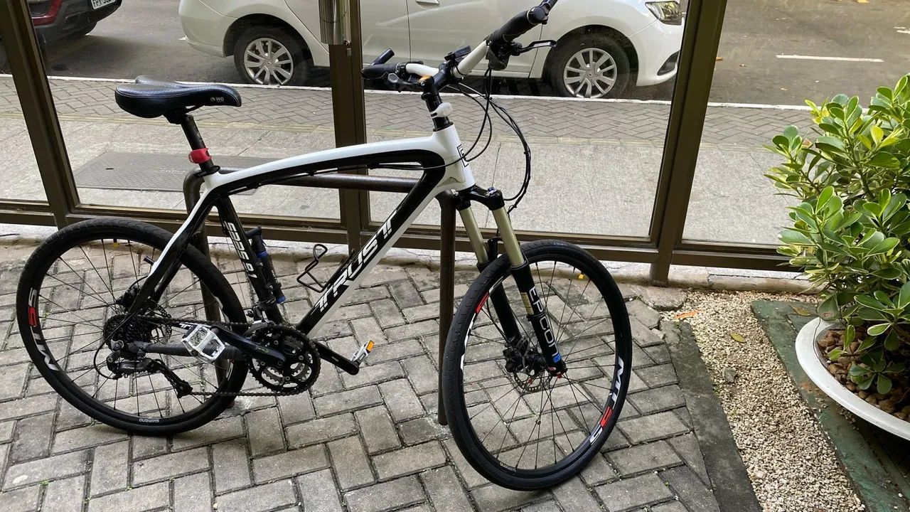 Bicicleta Trust - Aro 26 (FIBRA DE CARBONO) - Foto 4