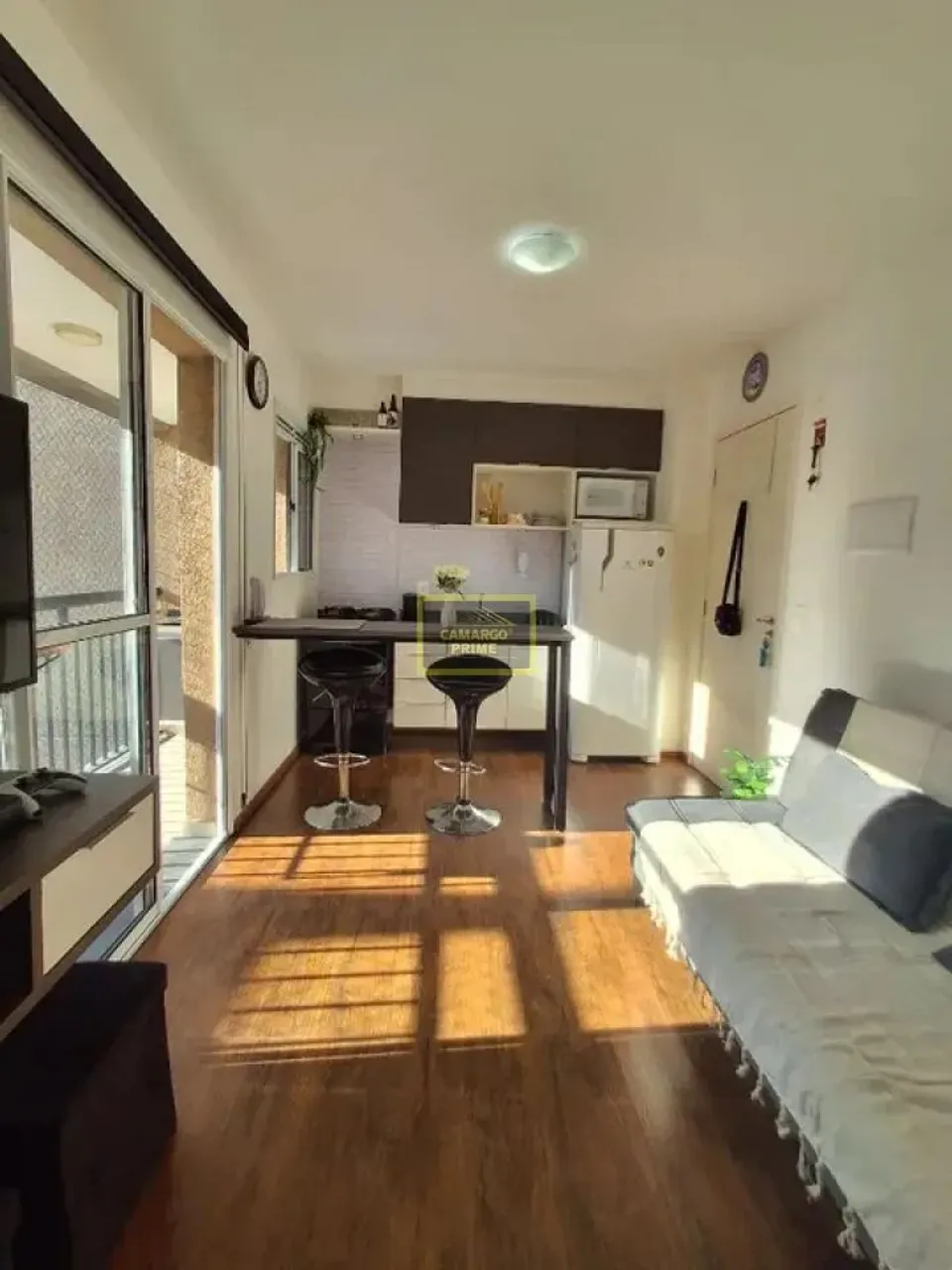Studio Mobiliado Para Venda na Liberdade