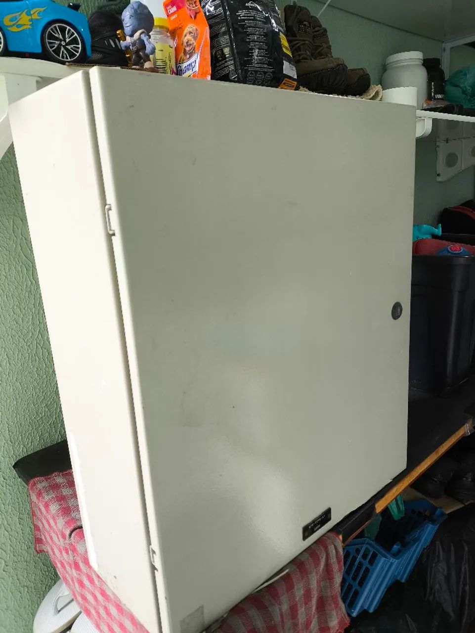 Caixa de disjuntor ou caixa de distribuição elétrica  - Foto 3