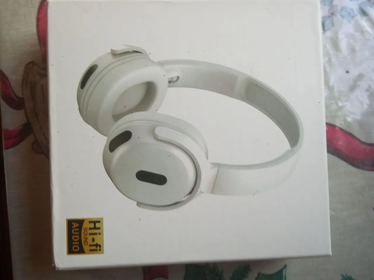 Fone de Ouvido Bluetooth com Som Hi-Fi