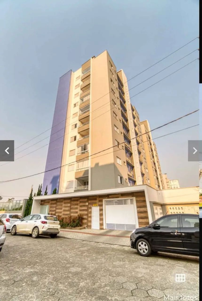 Apartamento bairro Dehon, ótima localização, andar alto.
