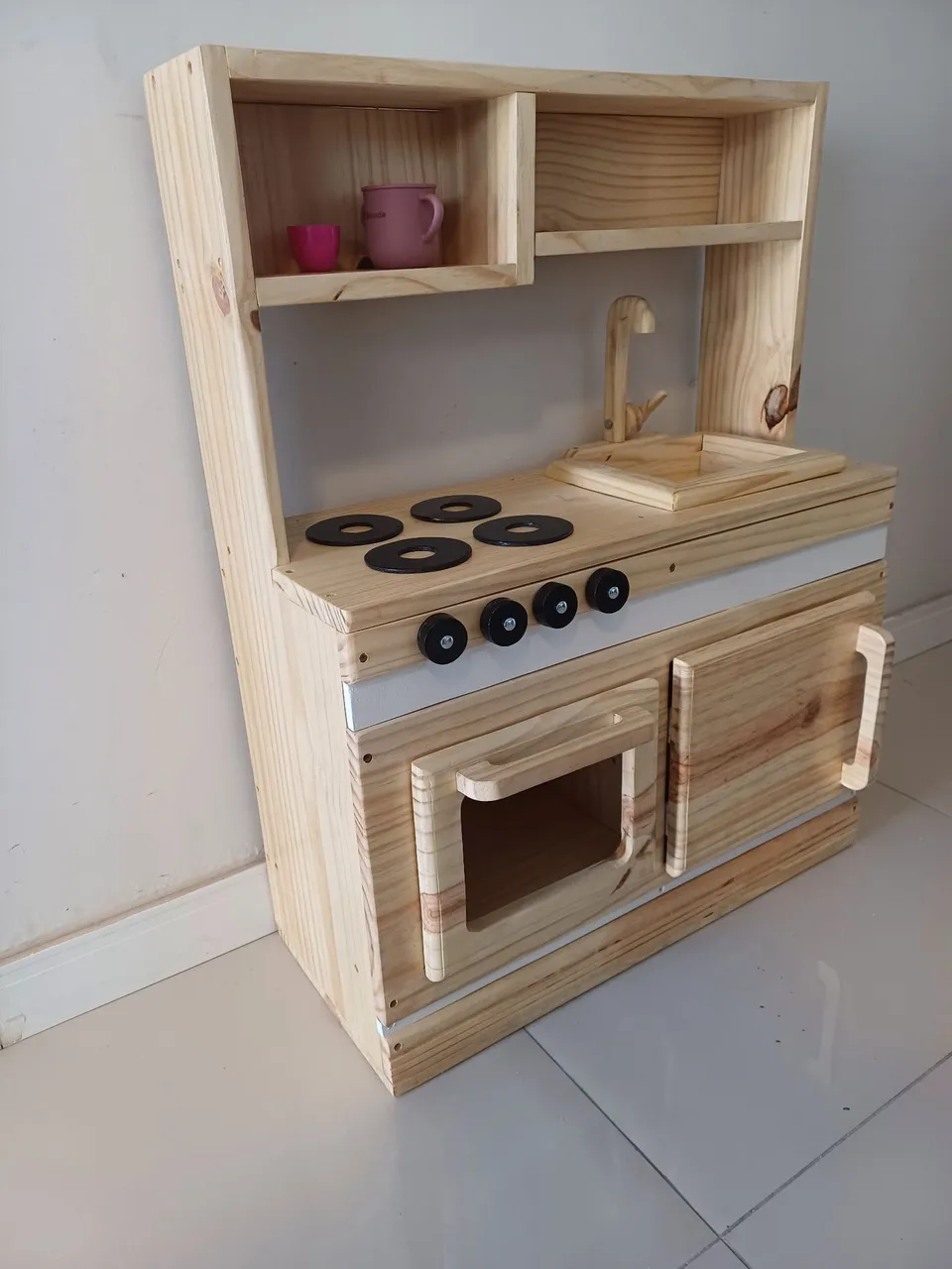 Cozinha Infantil de Madeira