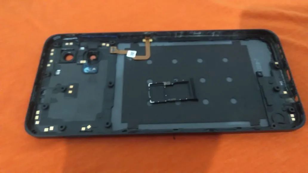 Carcaça do Moto G53 tampa traseira botões . 70 - Foto 4