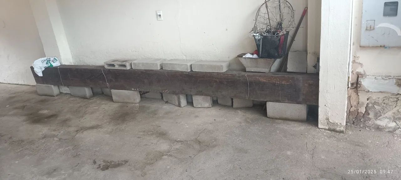 Viga de madeira para fundação