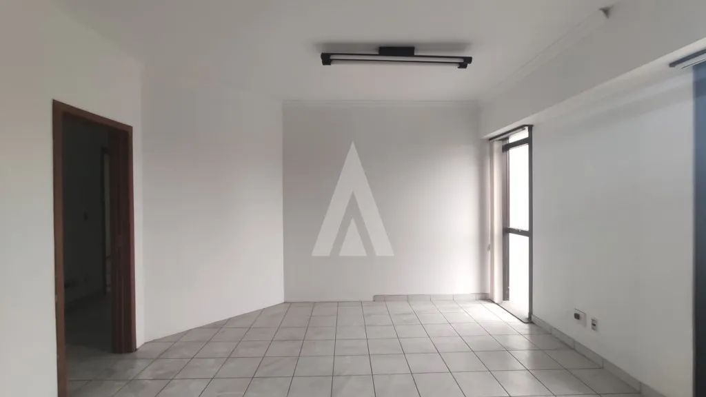 Sala comercial com 28,54m² no Centro em Joinville - SC - Foto 4