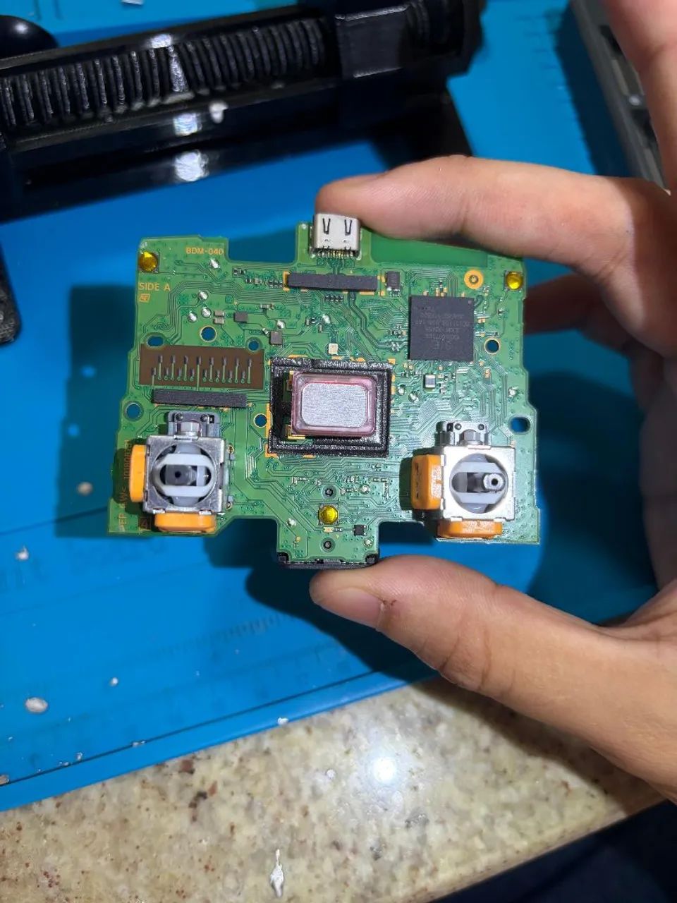 Troca analógico hall effect controle com drift PS5/PS4/Xbox - Foto 3
