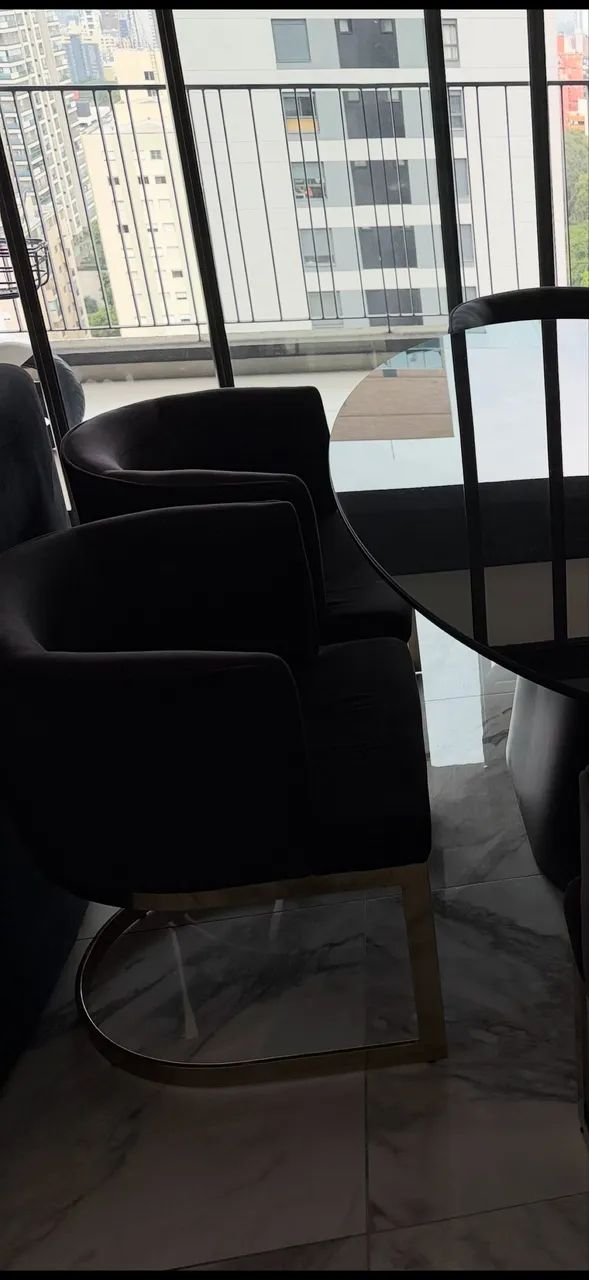 Cadeiras veludo com inox dourado - Foto 3