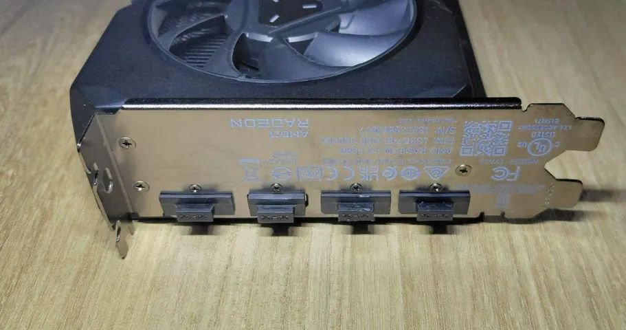 AMD Radeon RX 7600 8GB XFX - Seminova com caixa - Foto 5