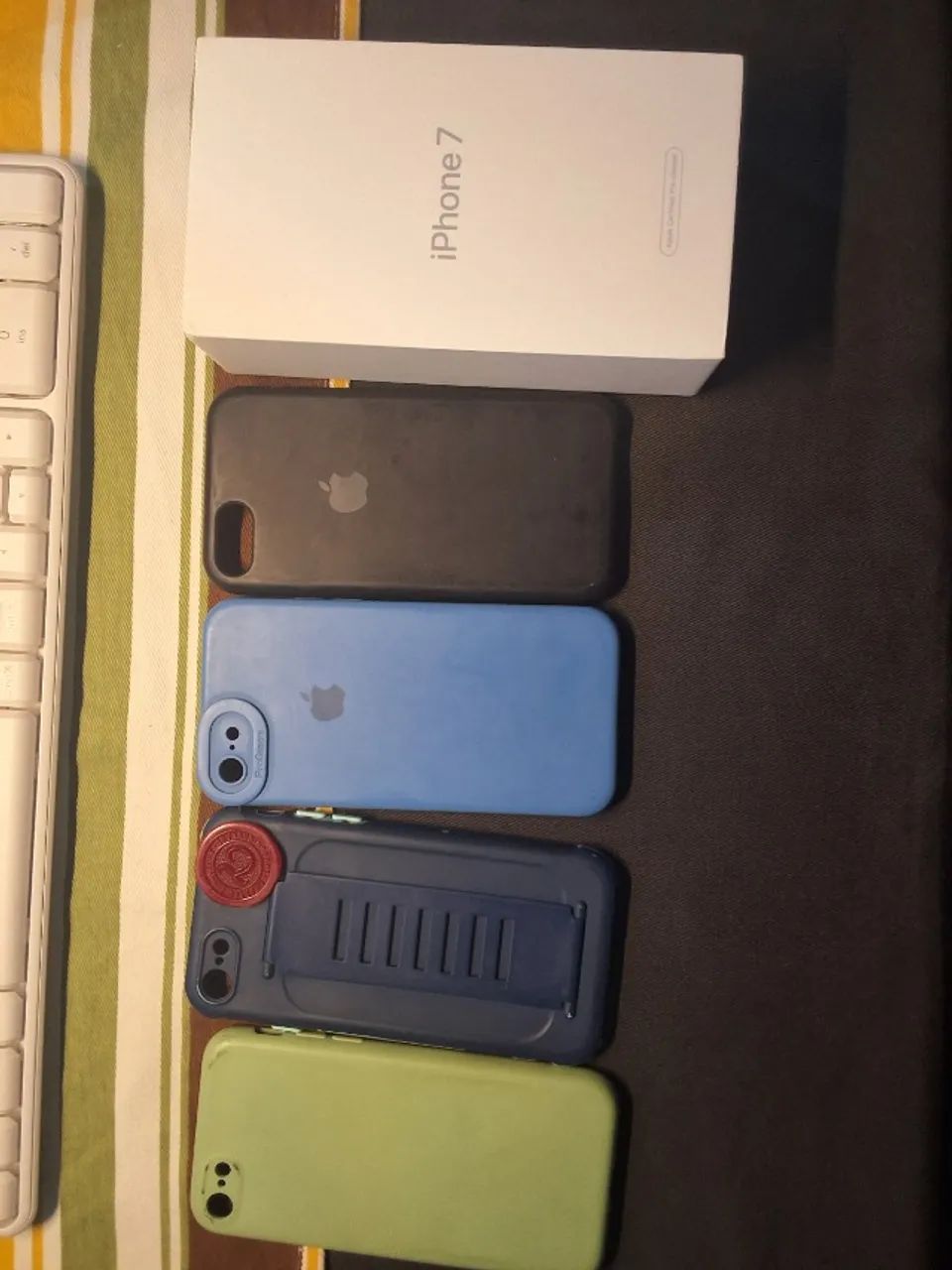 iPhone 7 128GB Ouro Rosé + Caixa Original + 4 Capinhas - Foto 3