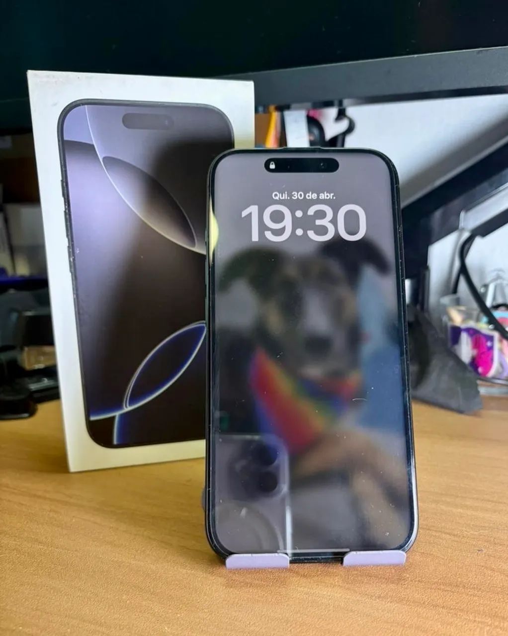 IPhone 16 PRO - 128GB - Black titanium - Excelente estado