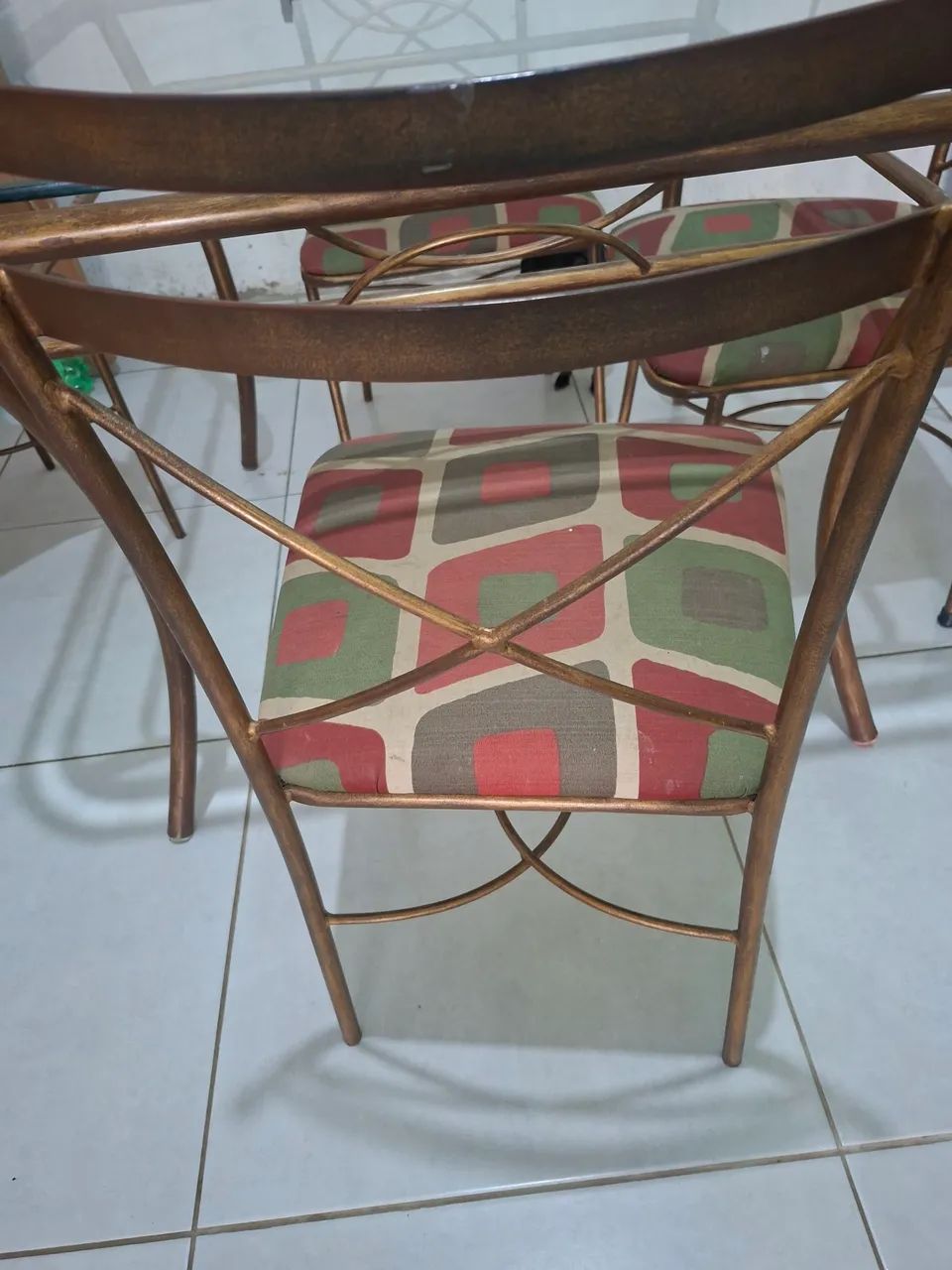 Mesa 4 lugares tampo de vidro. - Foto 4