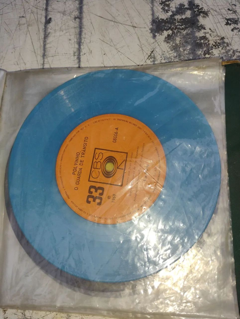 Vendo 16 discos de historinhas infantis antiga dos anos 80  - Foto 2