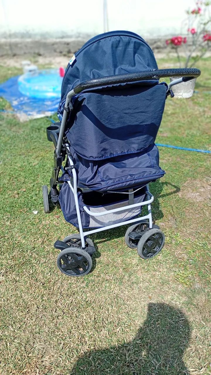 Vendo Carrinho de Bebê Menino - Foto 3