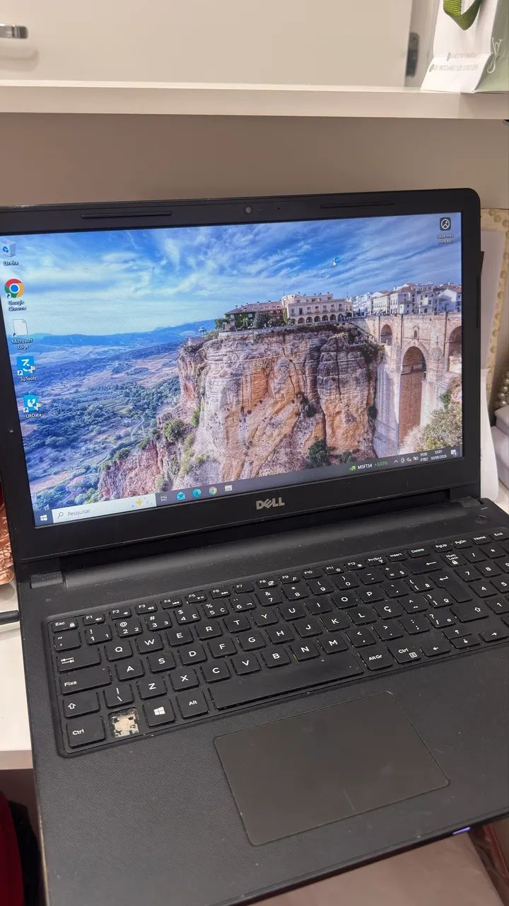 Notebook Dell Inspiron 15-3567