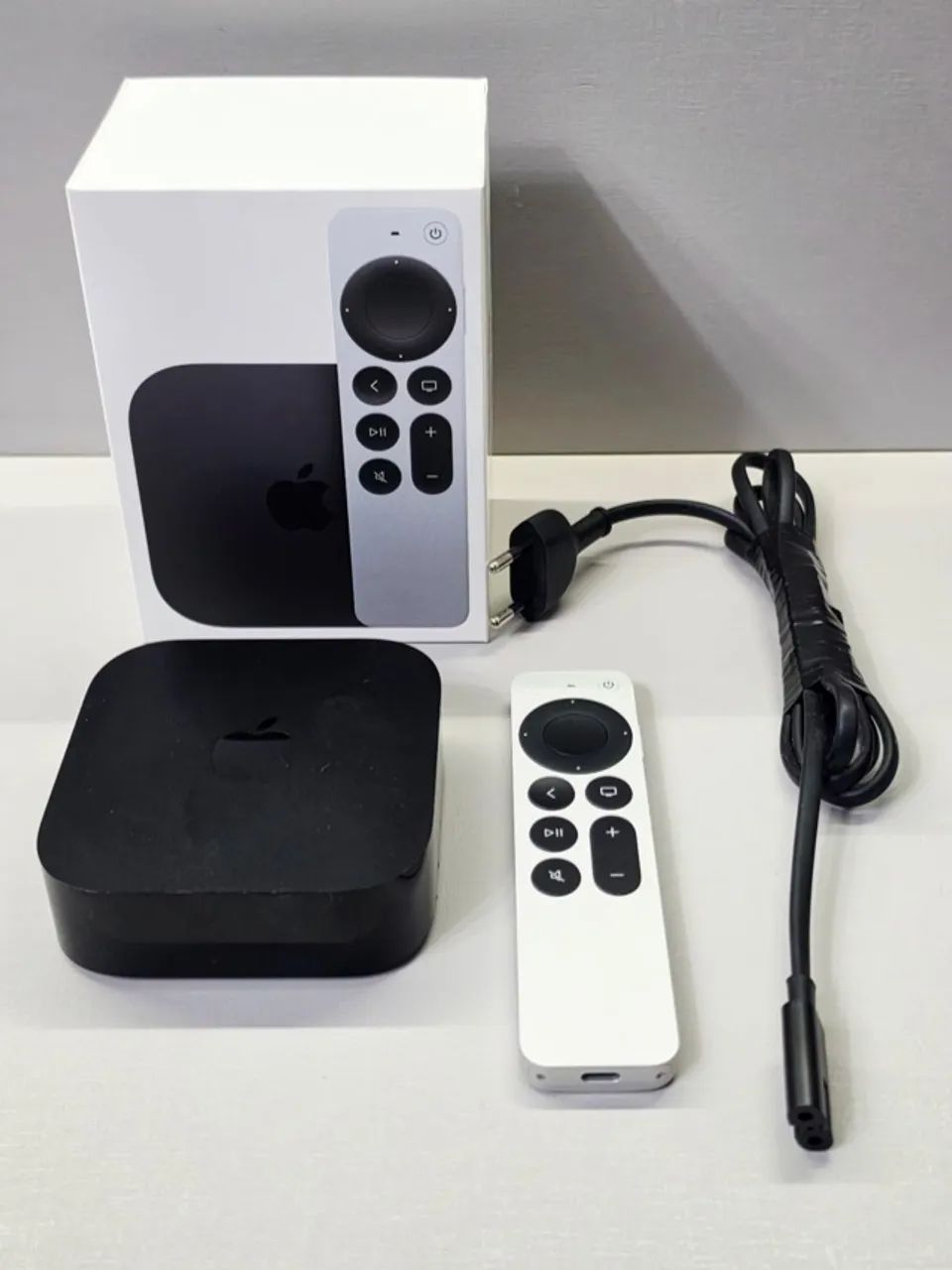 Apple TV 4K 第3世代 128GB A2843 Apple TV 4K 3ª Geração 128GB (Modelo A2843) - Completa na Caixa
