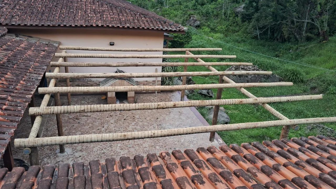 Pergolado em Eucalipto Tratado - Madeira Rústica - Foto 3