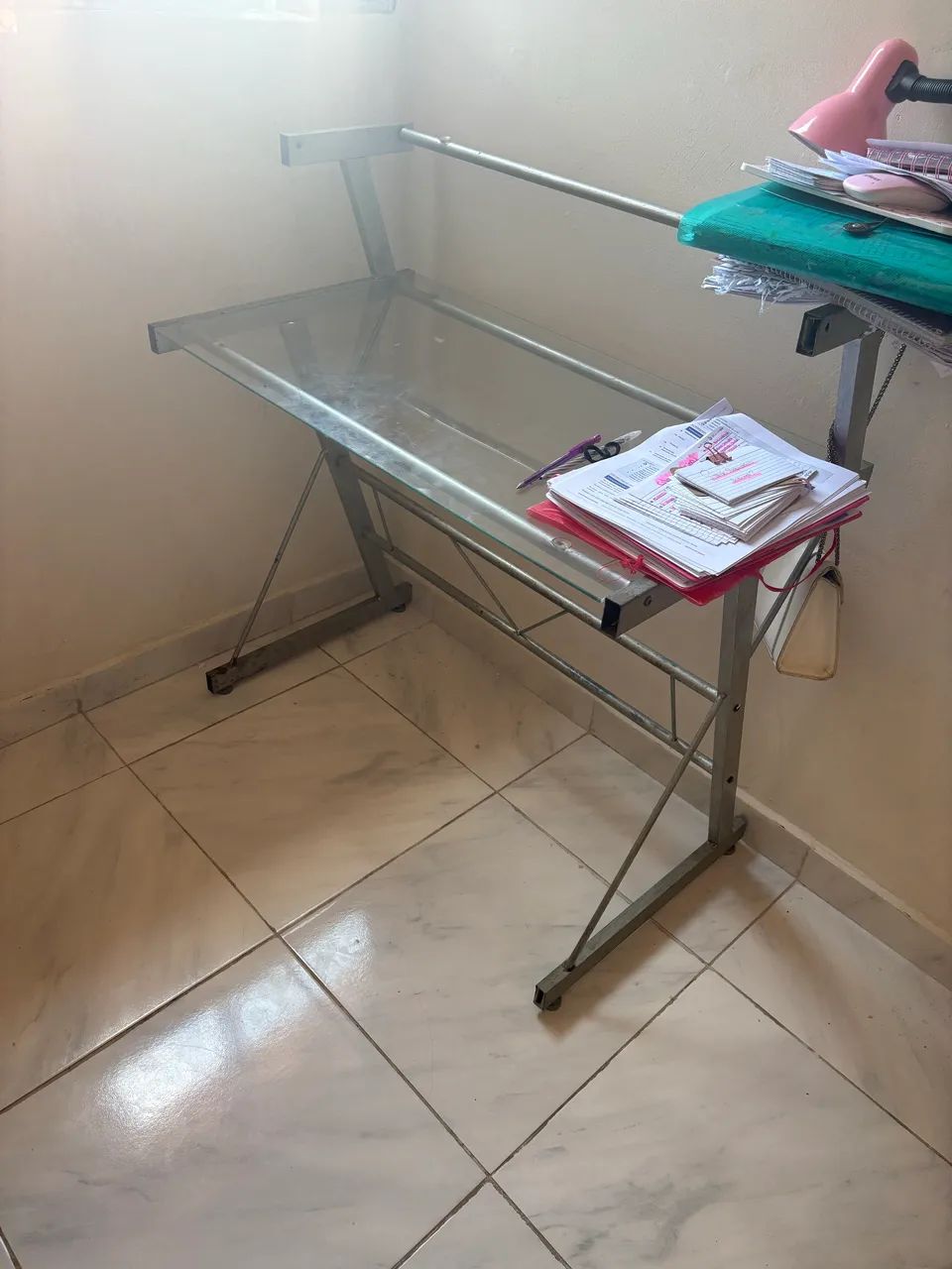 Mesinha de vidro  - Foto 3