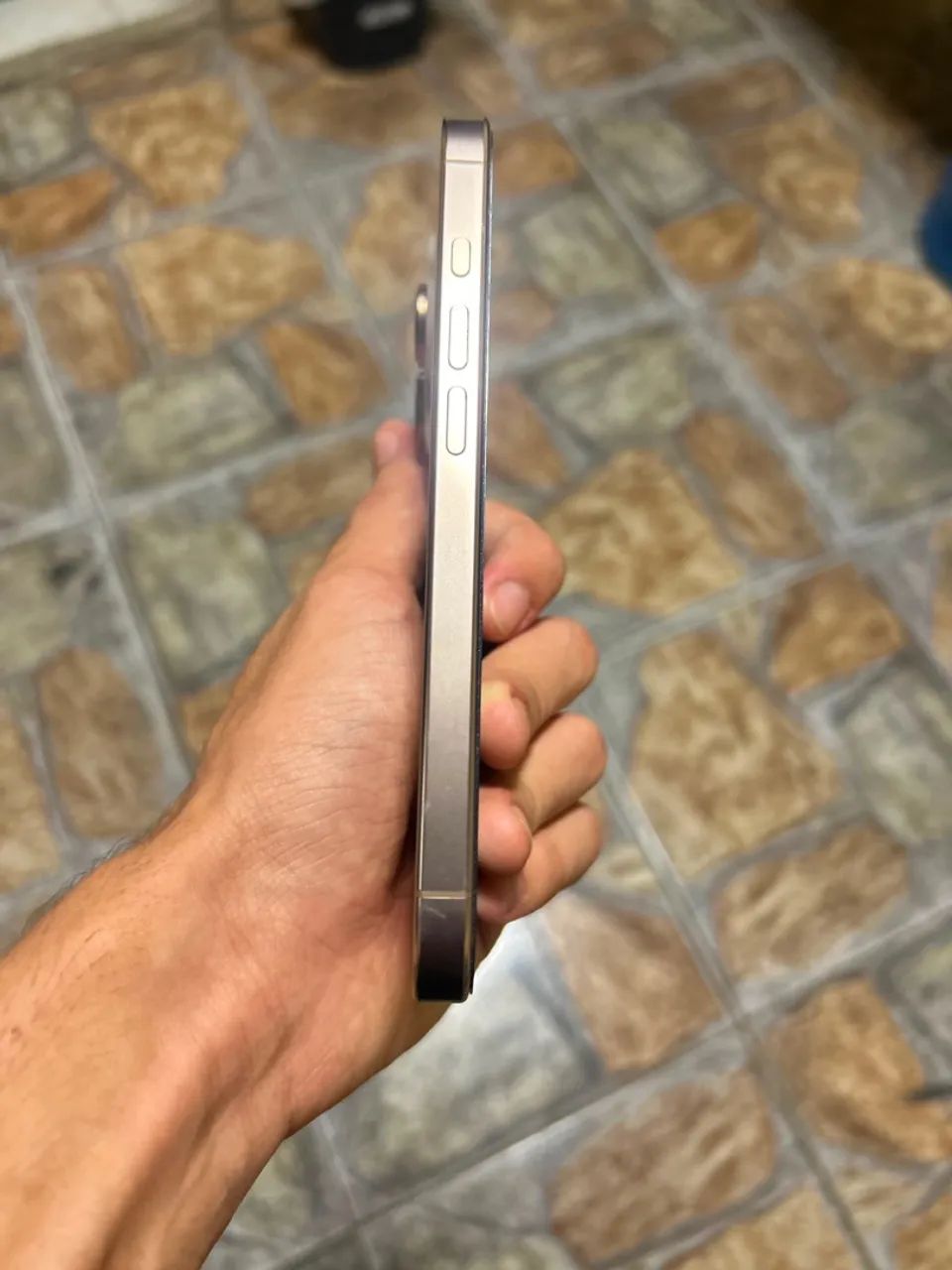iPhone 16 pro Novo  - Foto 2