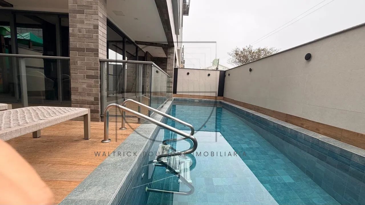 Duplex 4 suítes Jurerê