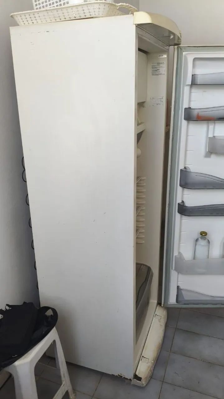 Geladeira, Computador e itens de escritório  - Foto 4